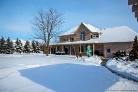 Property listing for 116 Gatepost Pl., Hamilton, ON